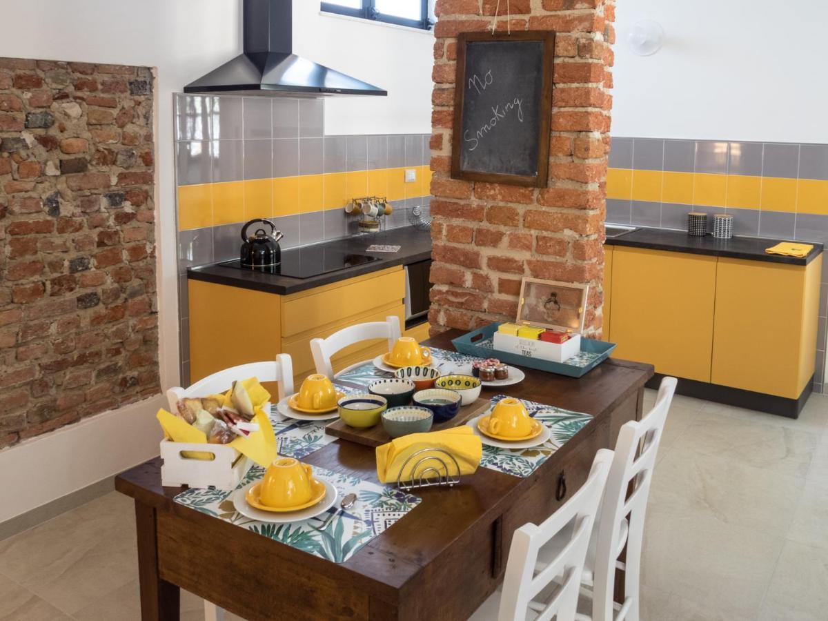 La Tintoria Suites Asti Luaran gambar