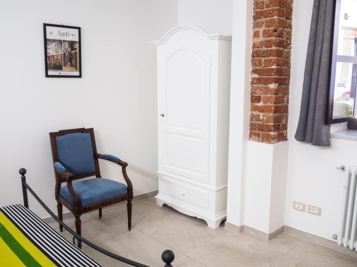 La Tintoria Suites Asti Luaran gambar
