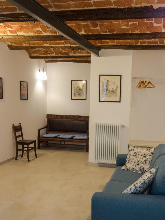 La Tintoria Suites Asti Luaran gambar