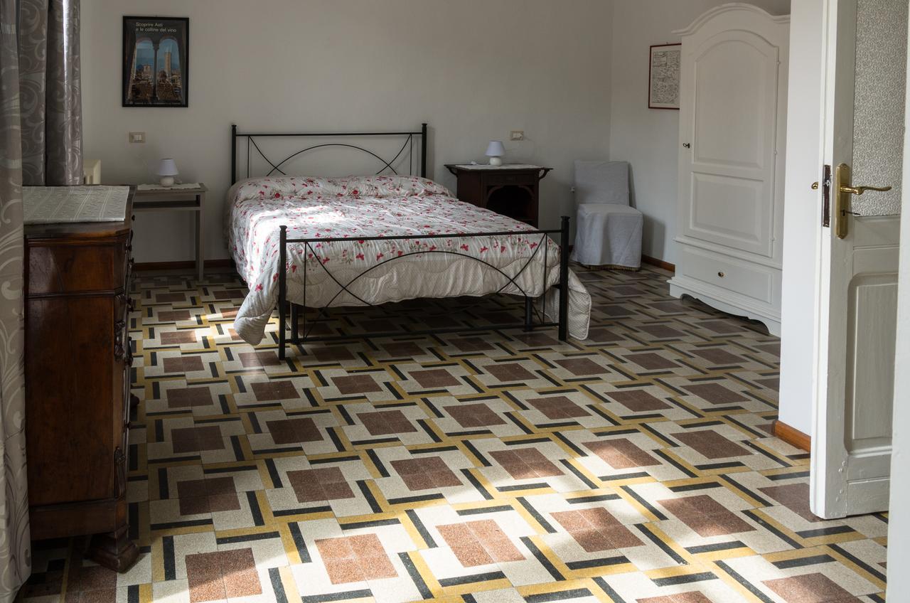 La Tintoria Suites Asti Luaran gambar